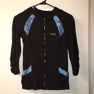 It’s jacket sport.